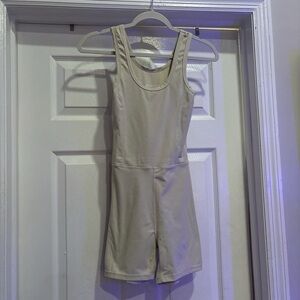 SET Active Light Beige Sportbody Romper